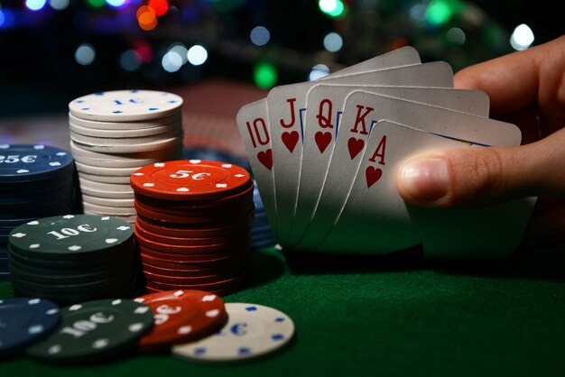 Evolution Gaming live-dealer studio with professional dealers hosting roulette and blackjack